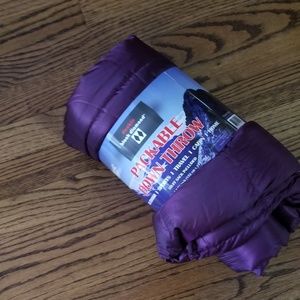 Packable down throw